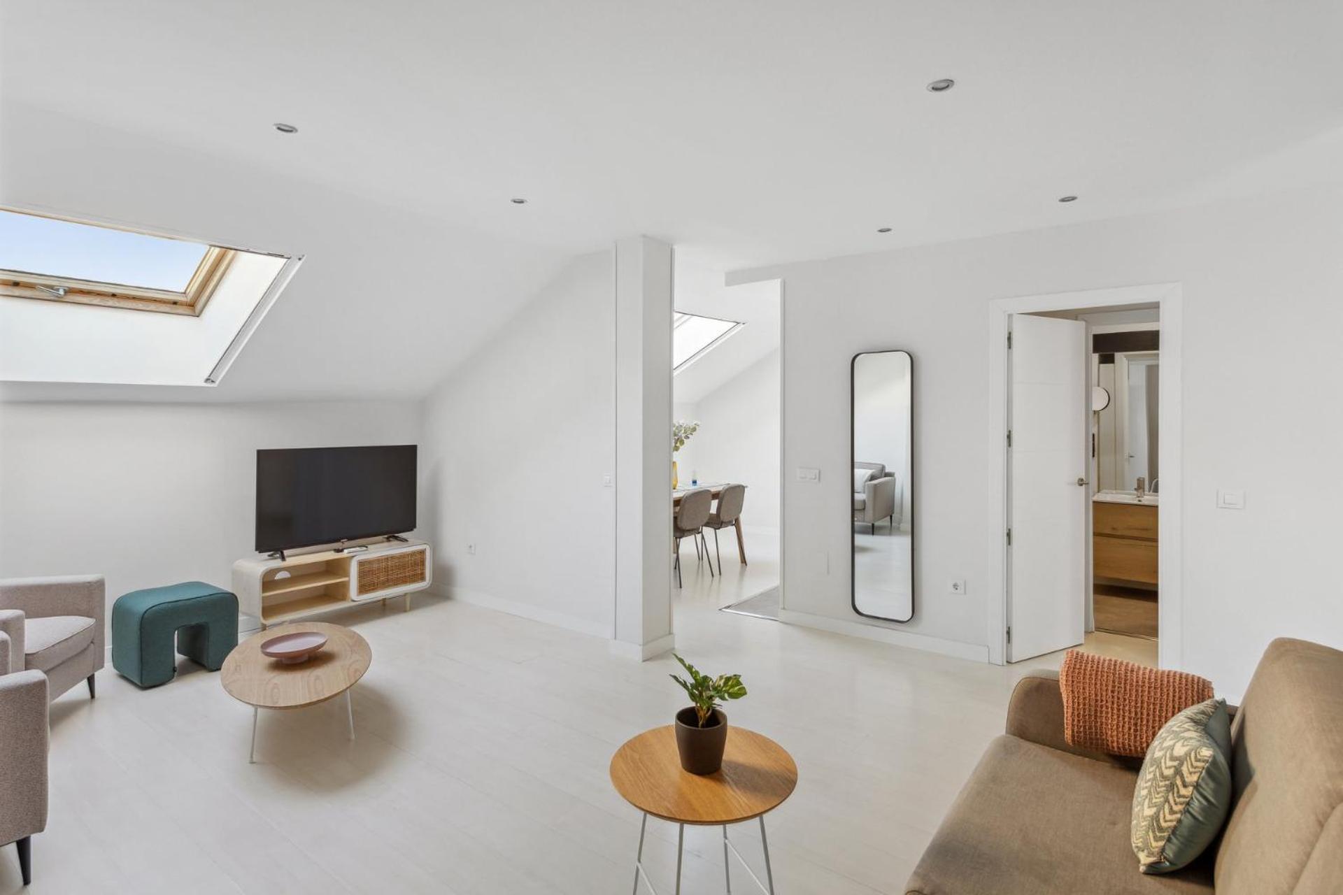 Limehome Madrid Calle De La Paloma Zewnętrze zdjęcie