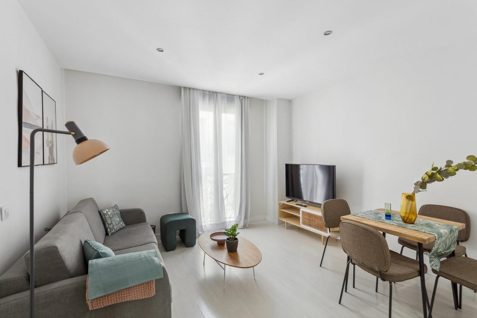 Limehome Madrid Calle De La Paloma Zewnętrze zdjęcie