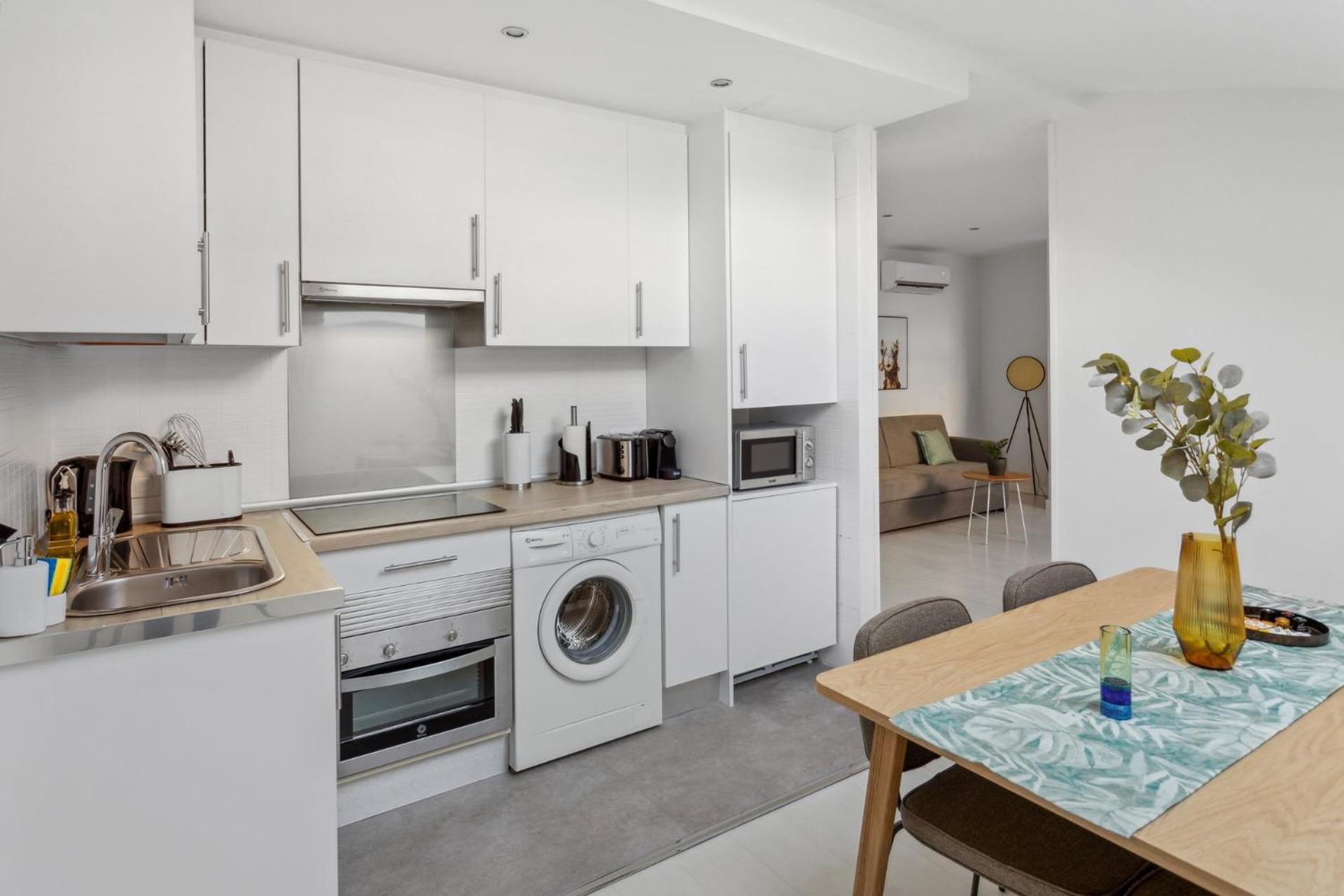 Limehome Madrid Calle De La Paloma Zewnętrze zdjęcie