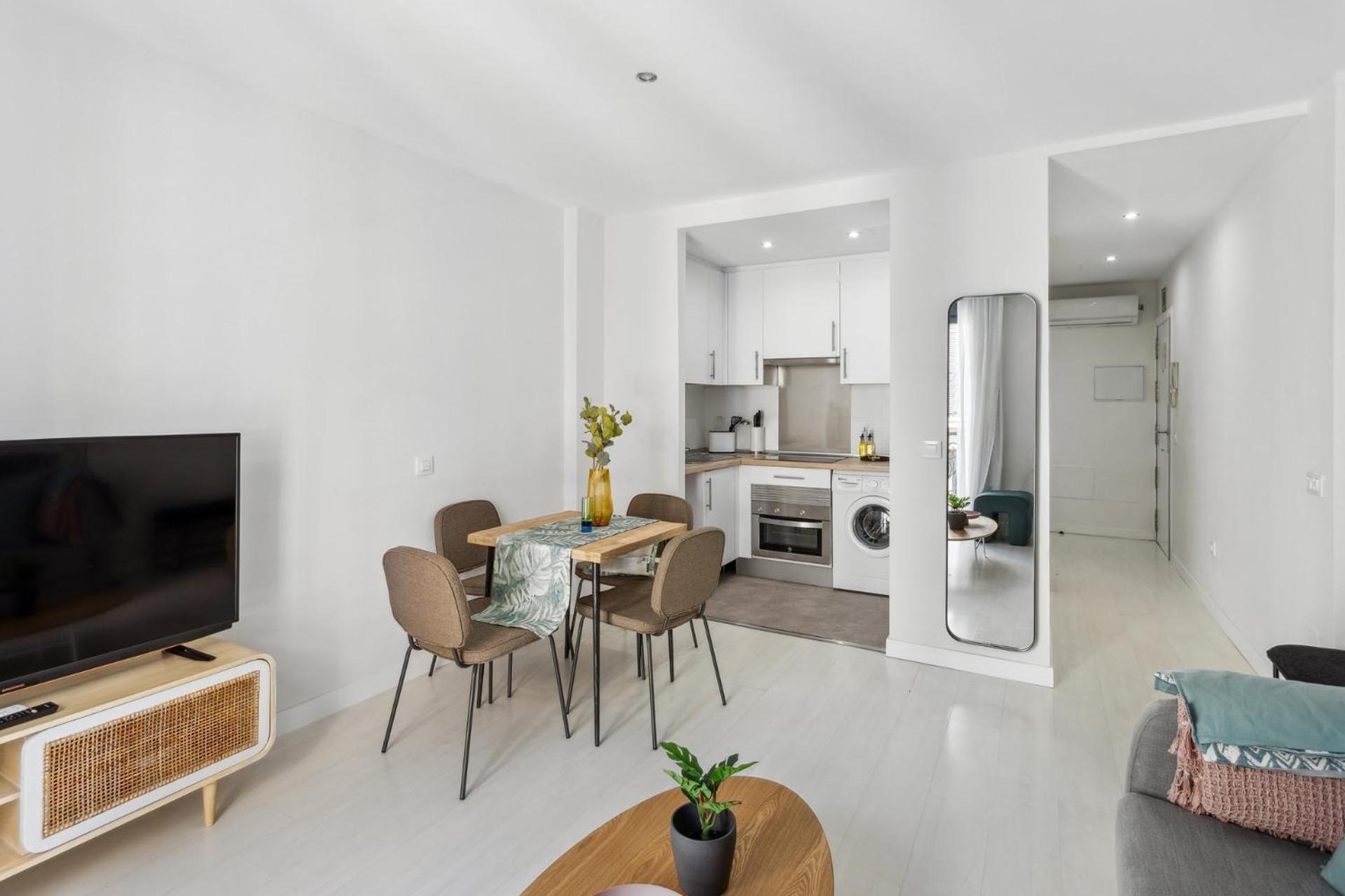 Limehome Madrid Calle De La Paloma Zewnętrze zdjęcie