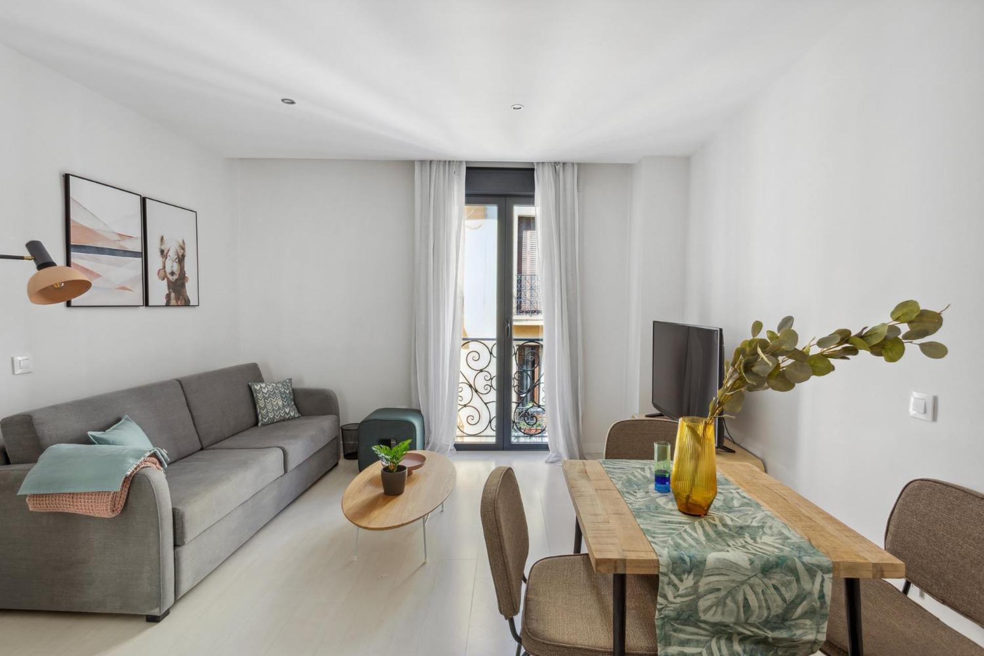 Limehome Madrid Calle De La Paloma Zewnętrze zdjęcie