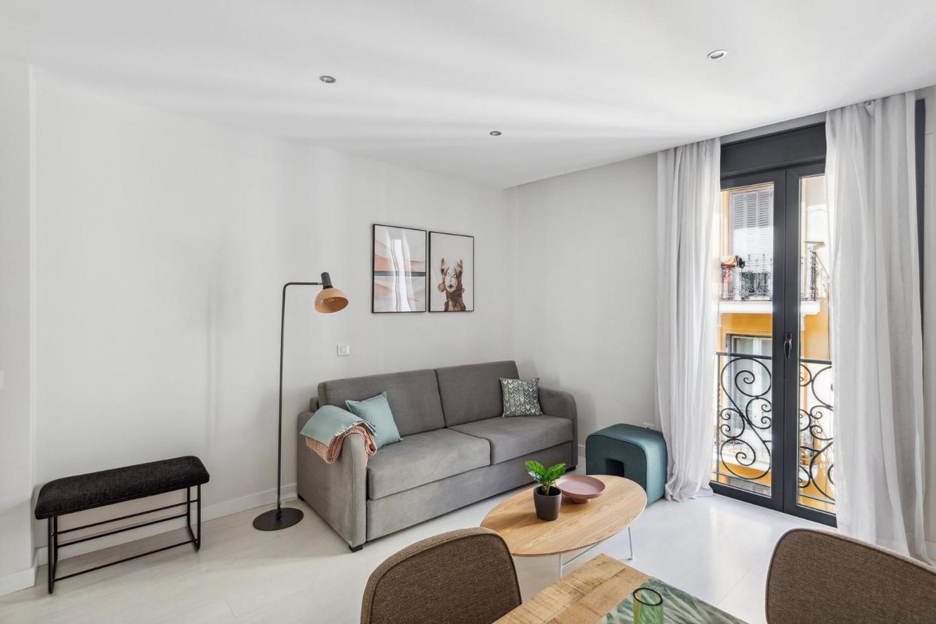 Limehome Madrid Calle De La Paloma Zewnętrze zdjęcie
