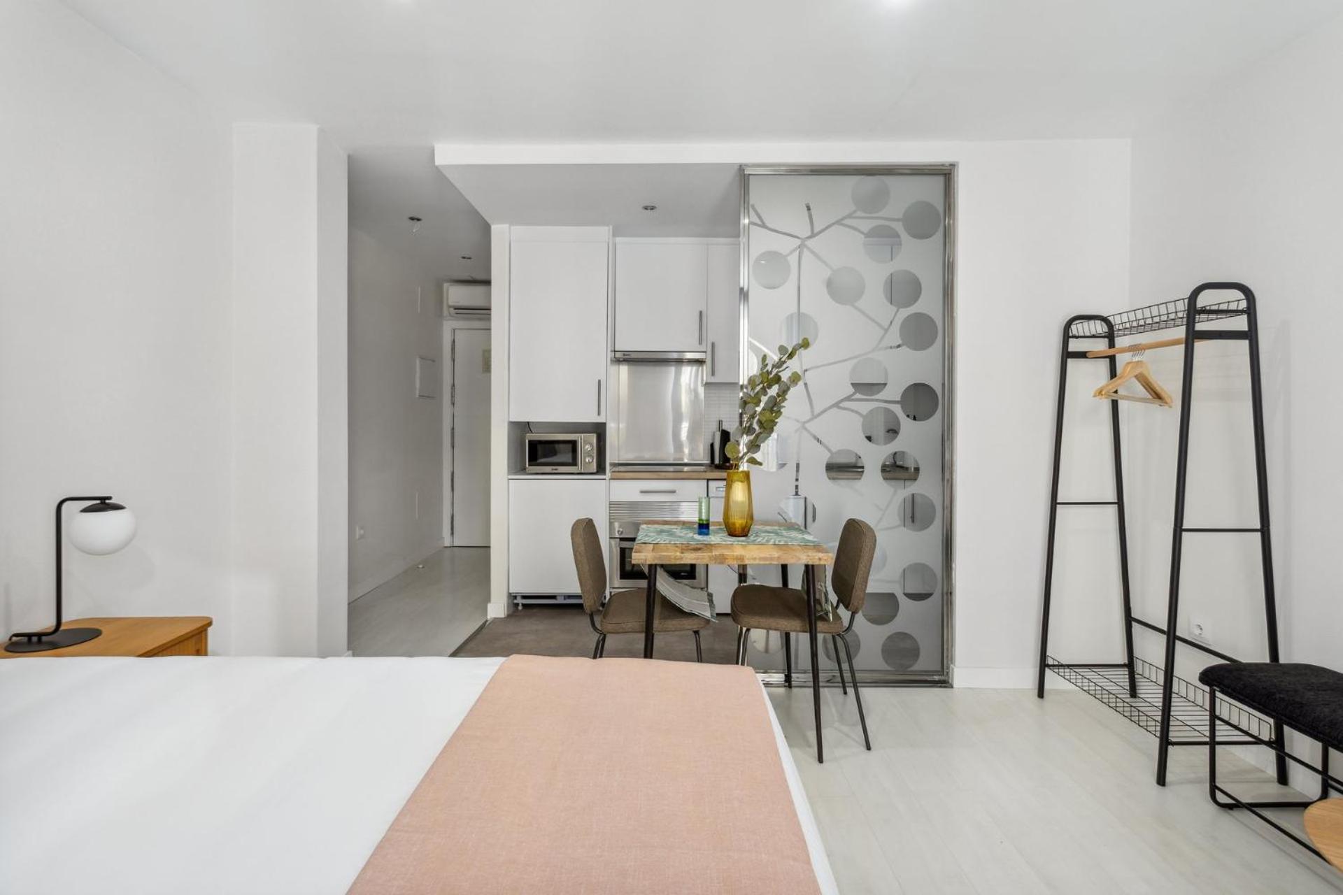 Limehome Madrid Calle De La Paloma Zewnętrze zdjęcie