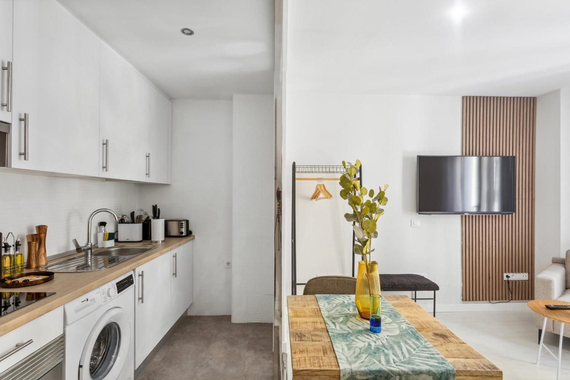 Limehome Madrid Calle De La Paloma Zewnętrze zdjęcie