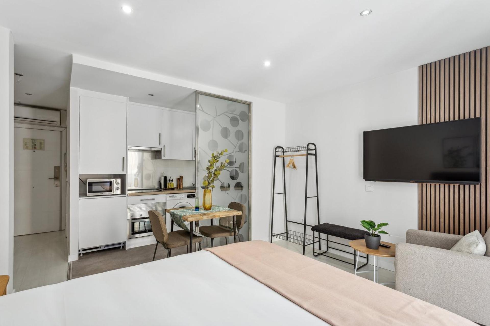 Limehome Madrid Calle De La Paloma Zewnętrze zdjęcie